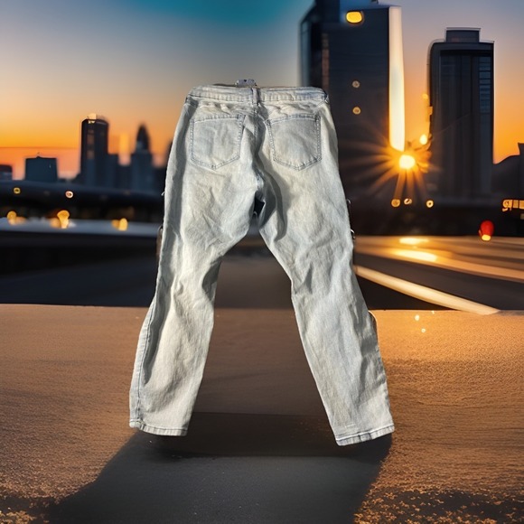 Rue + Women's Ultimate Stretch High-Rise Skinny Jeans Distressed 20 2% Spandex - Picture 5 of 5